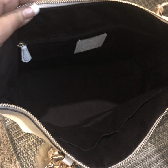 COACH AVA TOTE - Picture 2 of 4